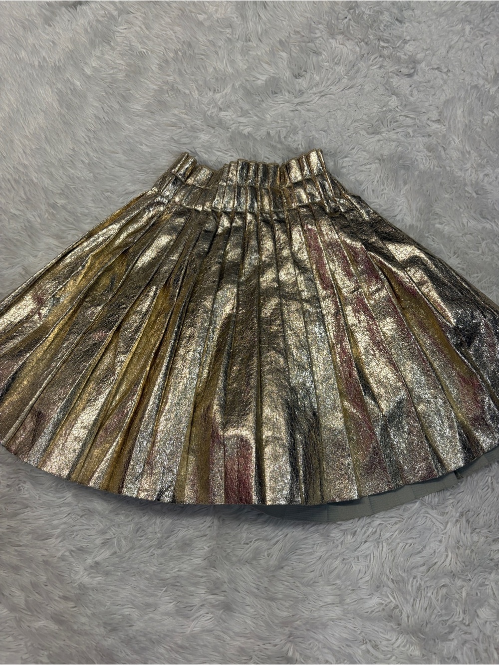 Lola + The Boys Foil Pleated Skirt Gold - Picture 4 of 4